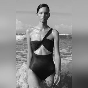 Sara Cristina Narcissus Elegant Black Women's One Piece Swimsuit
